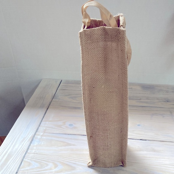 Burlap Wine Bottle Bag with Handles Christmas Holiday Festive CHRISTMAS TREE Wi - Picture 4 of 9